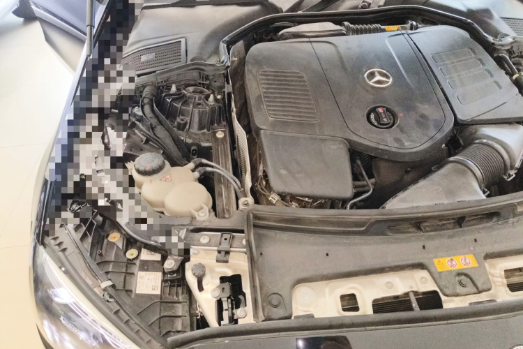 奔驰C级 2023款 改款 C 260 L 运动版机舱底盘25