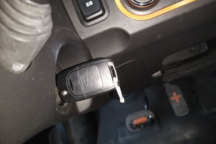 五菱汽车 宏光MINIEV 2020款 自在款 三元锂中控内饰11