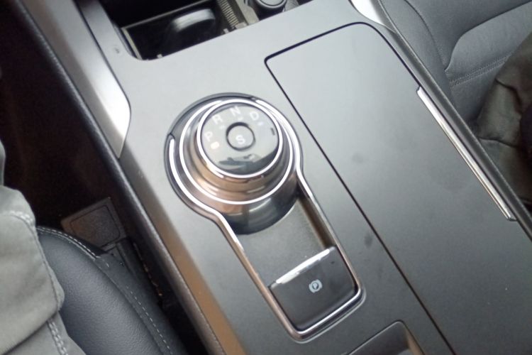 福特 蒙迪欧 2018款 EcoBoost 180 时尚型局部细节18