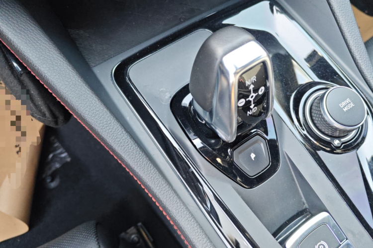 领克03 2019款 2.0TD 自动劲Pro版局部细节18