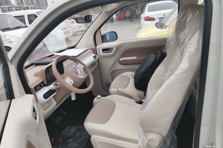 五菱汽车 宏光MINIEV 2024款 第三代 215km 青春版中控内饰19