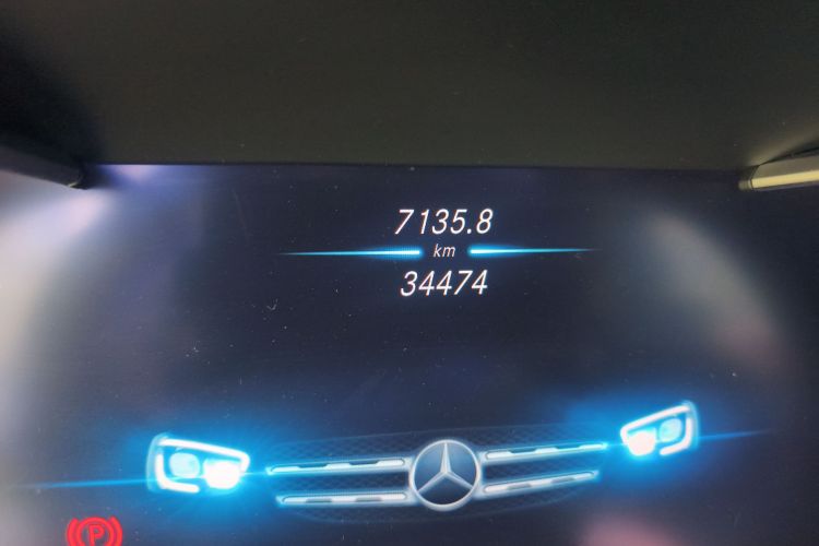 奔驰GLC 2020款 改款 GLC 300 L 4MATIC 动感型中控内饰15