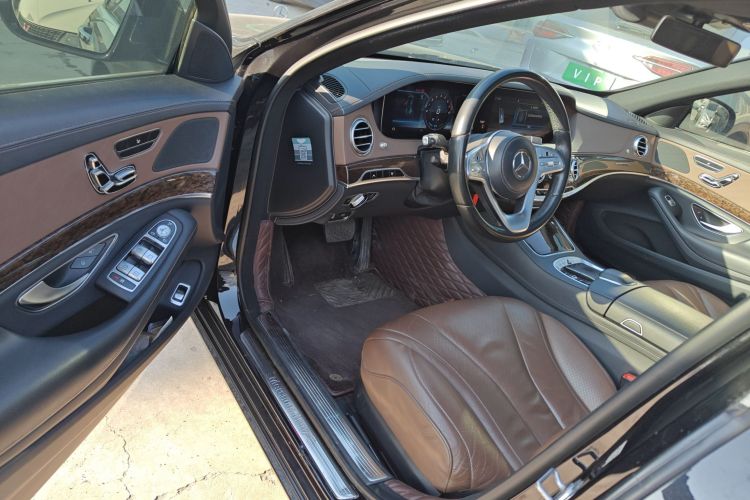 奔驰S级 2019款 S 320 L中控内饰20