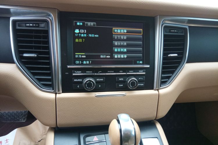 保时捷 2014款 Macan 2.0T中控内饰16