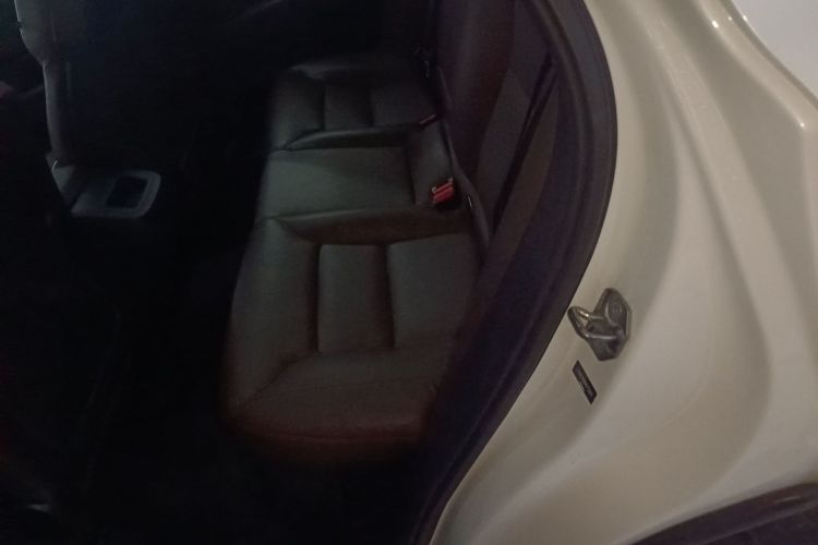 沃尔沃XC60 2021款 T5 四驱智逸豪华版中控内饰7004