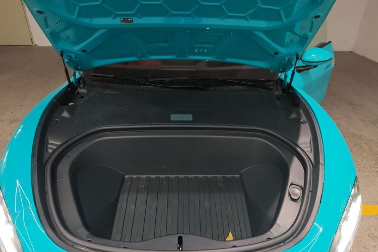 小米汽车 小米SU7 2024款 四驱超长续航高阶智驾Max版机舱底盘24