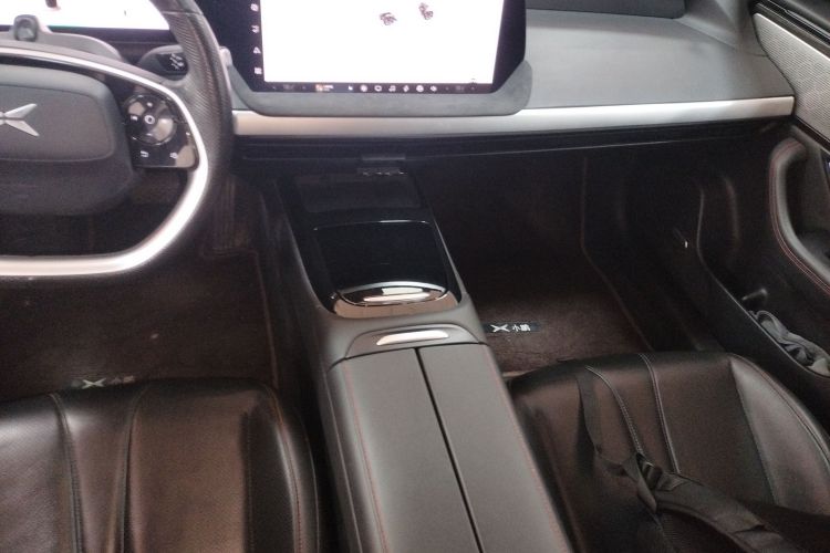 小鹏P7 2022款 480N+局部细节18