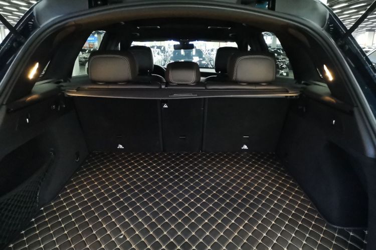 奔驰GLC 2021款 GLC 260 L 4MATIC 动感型机舱底盘23