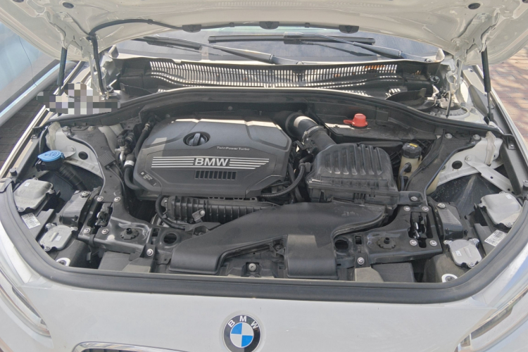 宝马1系 2020款 120i 时尚型局部细节24