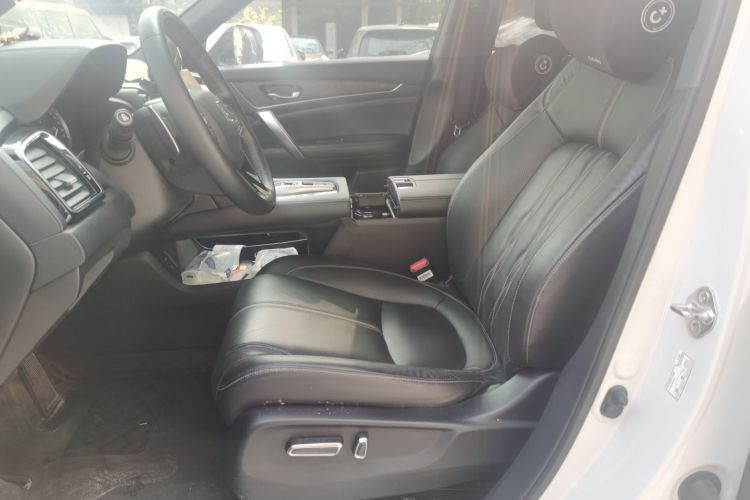 本田UR-V 2020款 370TURBO 两驱尊雅版局部细节19