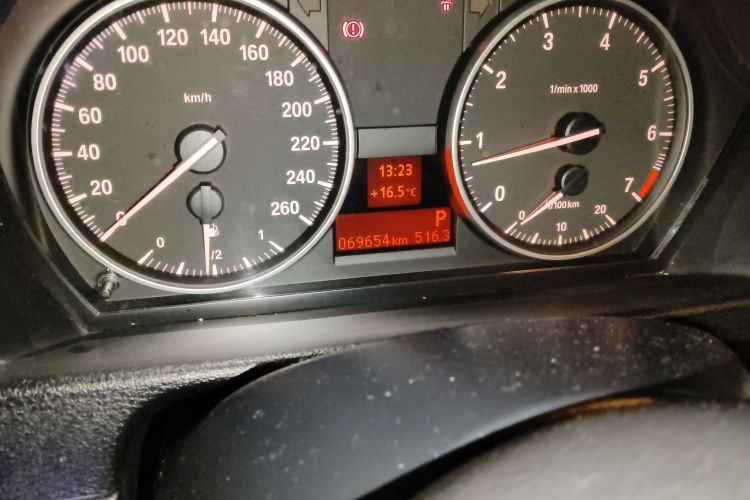 宝马X1 2013款 sDrive18i 时尚型中控内饰15