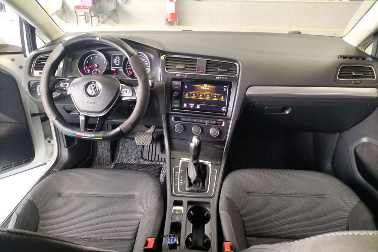 大众 高尔夫 2019款 280TSI DSG舒适型 国VI中控内饰7002