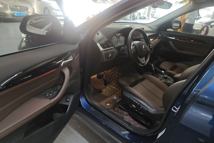 宝马X1 2020款 sDrive20Li 时尚型中控内饰20