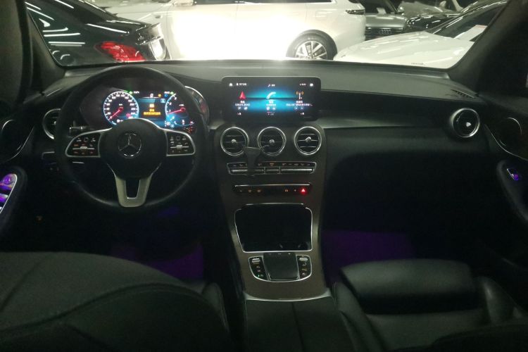 奔驰GLC 2020款 改款 GLC 300 L 4MATIC 动感型中控内饰12