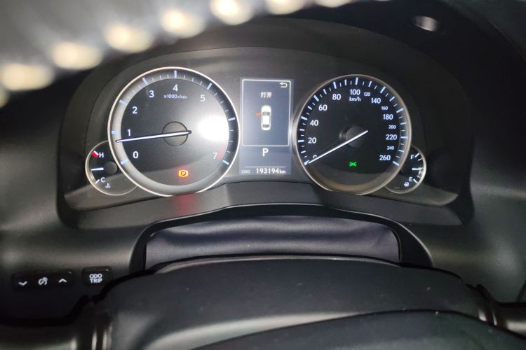 雷克萨斯ES 2016款 200 Midnight特别限量版中控内饰14