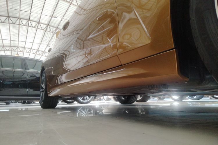 宝马3系 2020款 320Li M运动套装局部细节9001