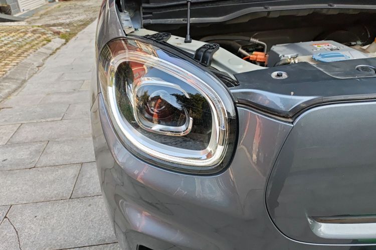 零跑汽车 零跑T03 2021款 400豪华版车身外观8