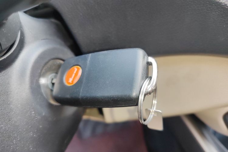 福特 福睿斯 2017款 改款 1.5L 手动舒适型中控内饰11