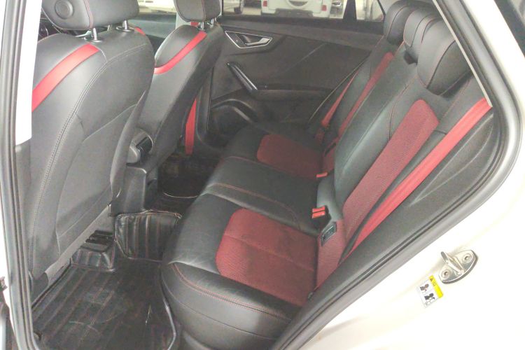 奥迪Q2L 2020款 35 TFSI 时尚动感型中控内饰21