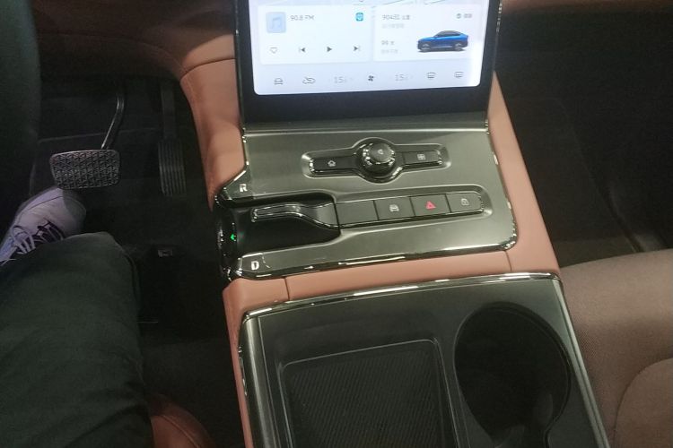 蔚来EC6 2020款 440KM 签名版中控内饰18