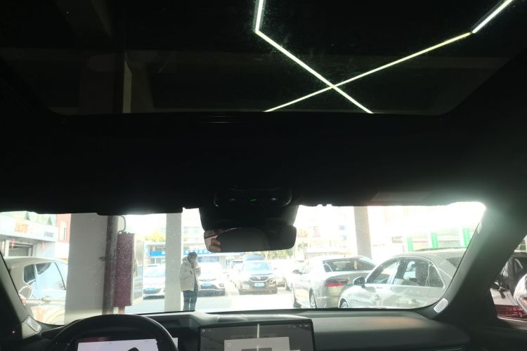 领克08 EM-P 2025款 245km 超长续航Halo局部细节22