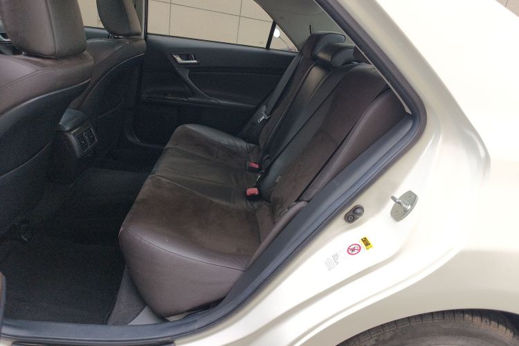 丰田 锐志 2013款 2.5V 尚锐版中控内饰21