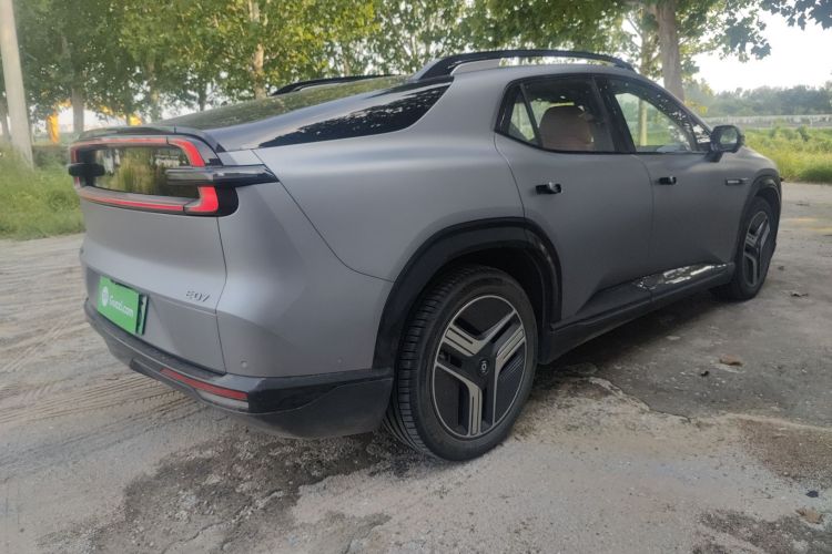 长安启源E07 2025款 纯电 四驱 90kWh Max智驾版车身外观7