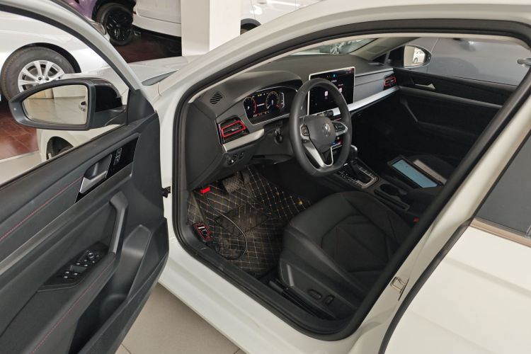 大众 朗逸 2024款 300TSI DSG星空领先版中控内饰20