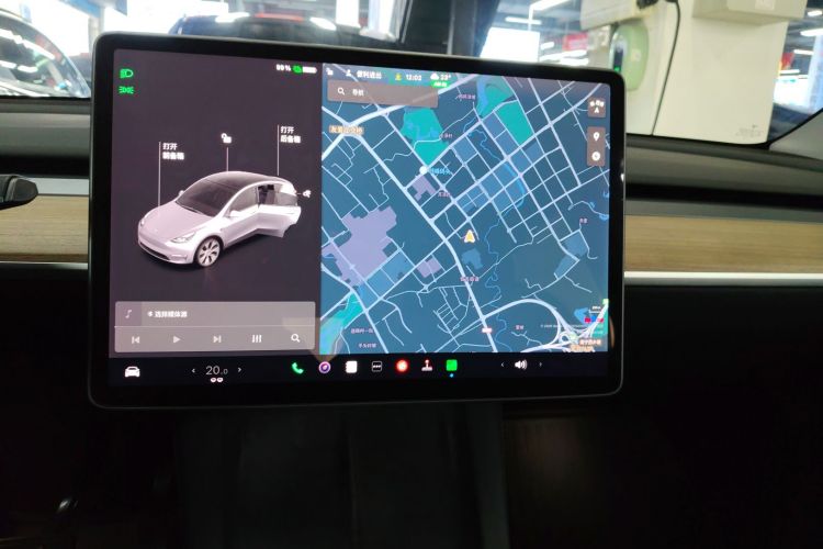 特斯拉 Model Y 2021款 标准续航后驱版中控内饰16