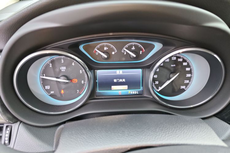 别克 昂科威 2016款 20T 两驱精英型局部细节14