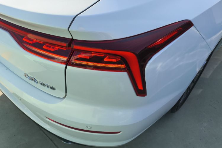 奔腾B70 2022款 第三代 1.5T 自动乐享型车身外观6006