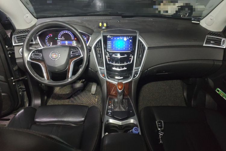 凯迪拉克SRX 2015款 3.0L 精英型中控内饰12