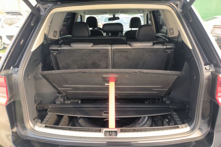 大众 途昂 2017款 380TSI 四驱舒适版机舱底盘23