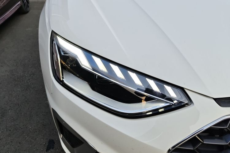 奥迪A4L 2023款 40 TFSI 时尚动感型车身外观6006