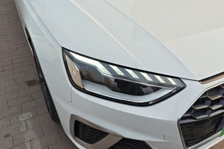 奥迪A4L 2020款 40 TFSI 时尚动感型车身外观8