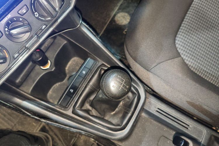 大众 桑塔纳 2021款 1.5L 手动风尚版中控内饰18