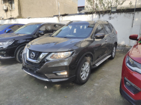 日产 奇骏 2017款 2.0L CVT舒适版 2WD