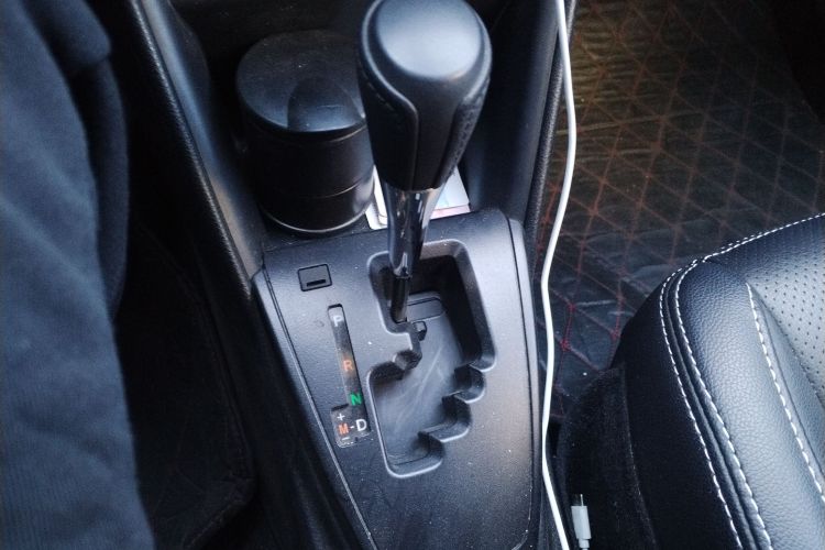 丰田 YARiS L 致享 2020款 1.5L CVT领先版中控内饰18