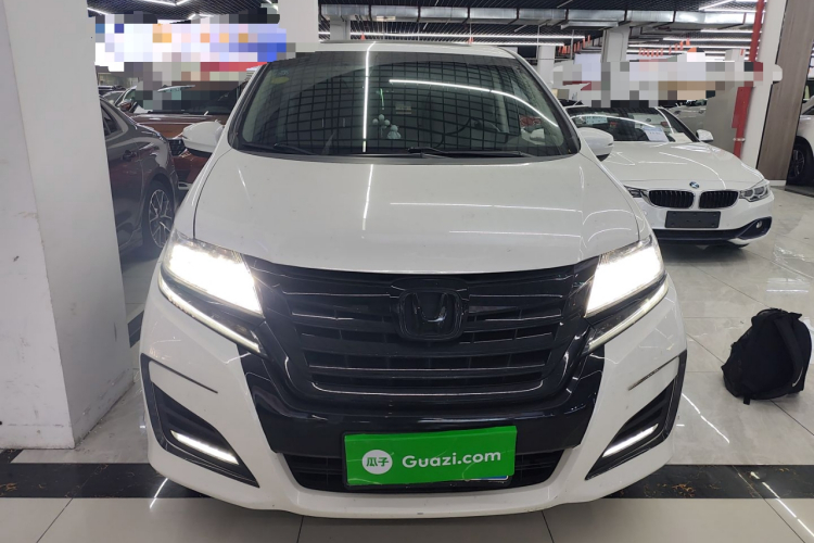 本田 艾力绅 2016款 2.4L 豪华版车身外观2