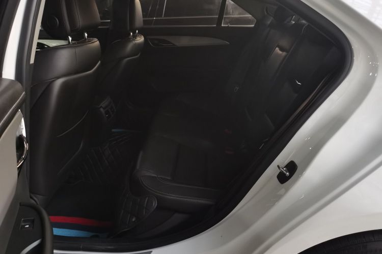 凯迪拉克ATS-L 2017款 28T 时尚型中控内饰21