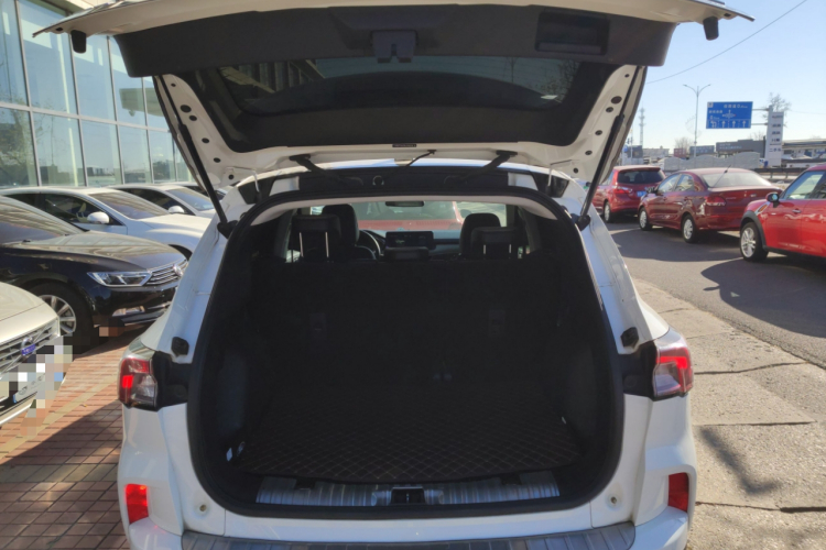 福特 锐际 2020款 EcoBoost 245 四驱耀享款机舱底盘23