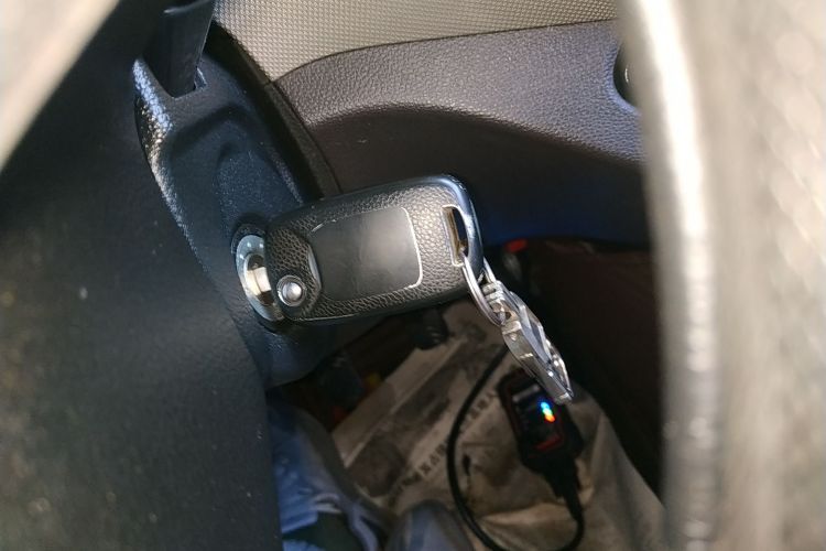 五菱汽车 五菱宏光 2021款 1.5L S标准型LAR中控内饰11