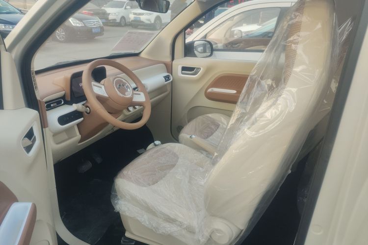 五菱汽车 宏光MINIEV 2024款 第三代 215km 青春版中控内饰19