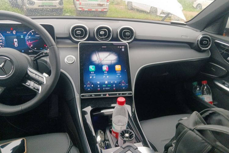 奔驰C级 2025款 C 200 L 运动版局部细节16