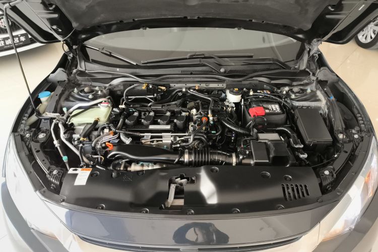 本田 思域 2016款 220TURBO CVT豪华版局部细节24