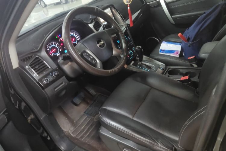 雪佛兰 科帕奇 2014款 2.4L 两驱城市版 7座局部细节19