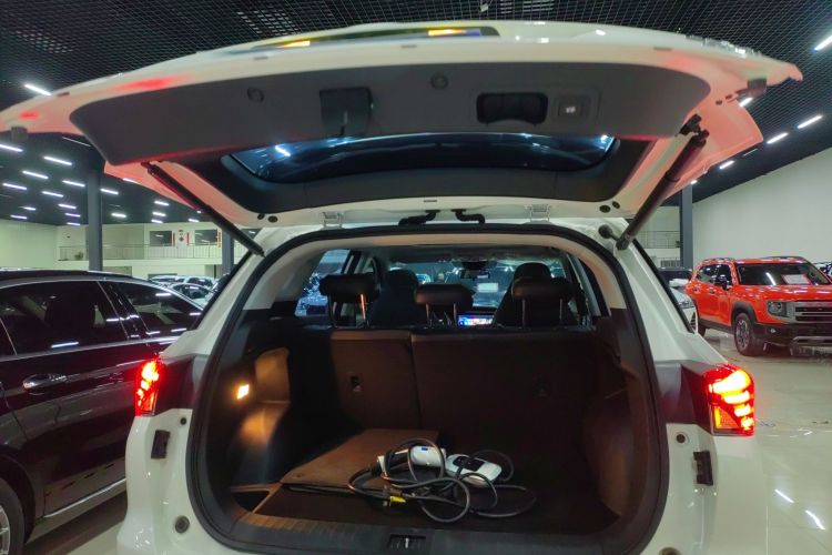 广汽传祺 传祺GS4 2022款 270T 自动智行科技版（升级版）机舱底盘23