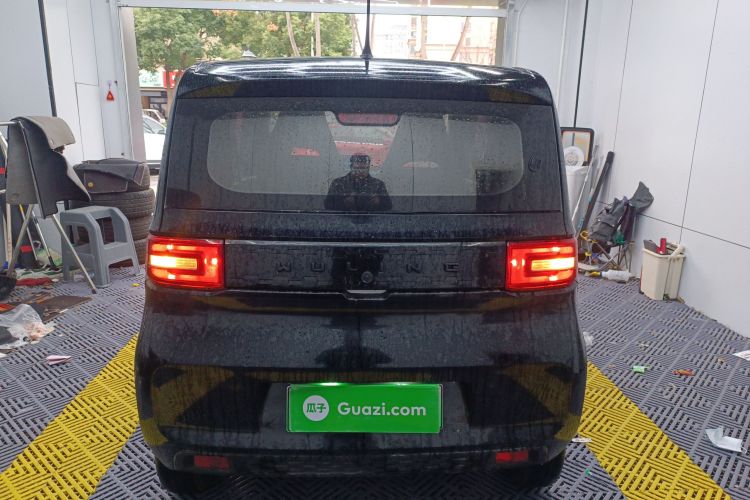 五菱汽车 宏光MINIEV 2022款 悦享款 磷酸铁锂车身外观6