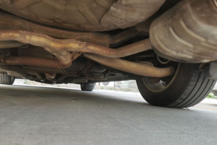 别克 君威 2015款 2.0L 领先时尚型局部细节9009