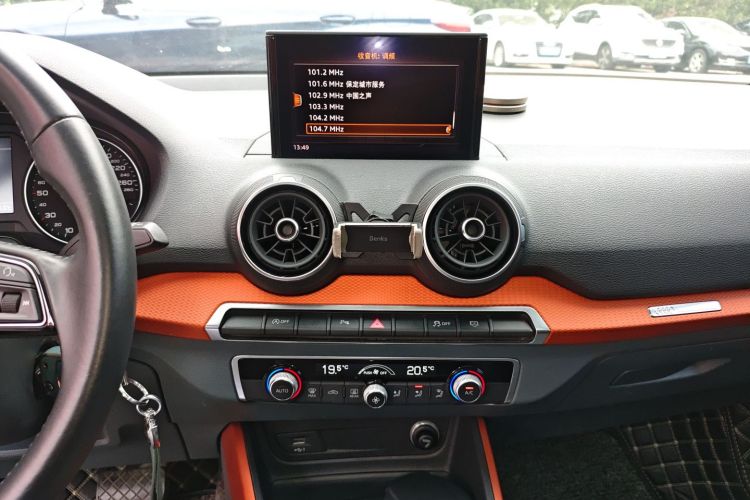 奥迪Q2L 2018款 35 TFSI 时尚致雅型 国VI局部细节16